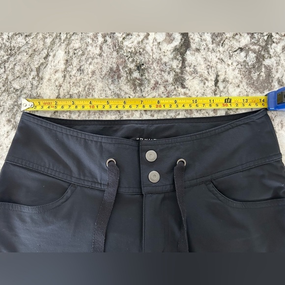 Columbia City Slickerz ll Omni-Shield Black Convertible Hiking Pants Womens 4 - Picture 6 of 11